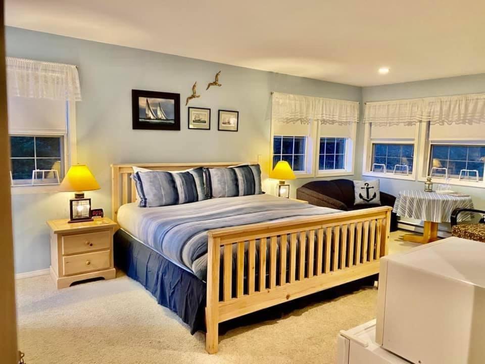 Seafarers Bed&Breakfast Tofino Eksteriør billede