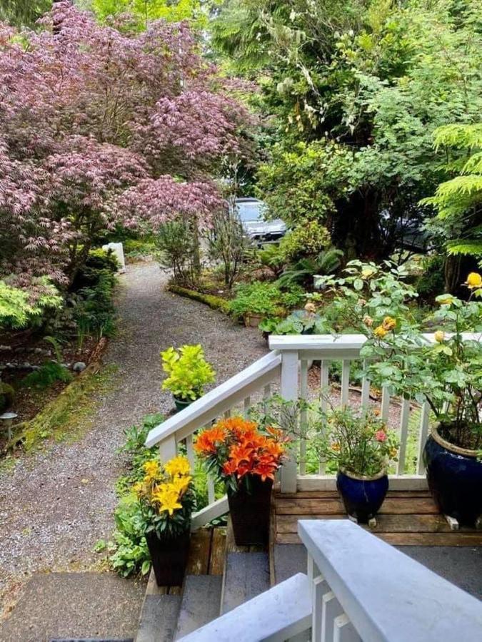 Seafarers Bed&Breakfast Tofino Eksteriør billede