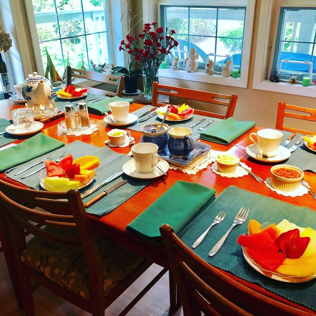 Seafarers Bed&Breakfast Tofino Eksteriør billede